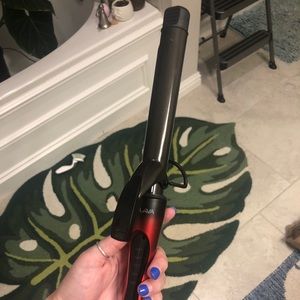 Chi lava one inch curling iron